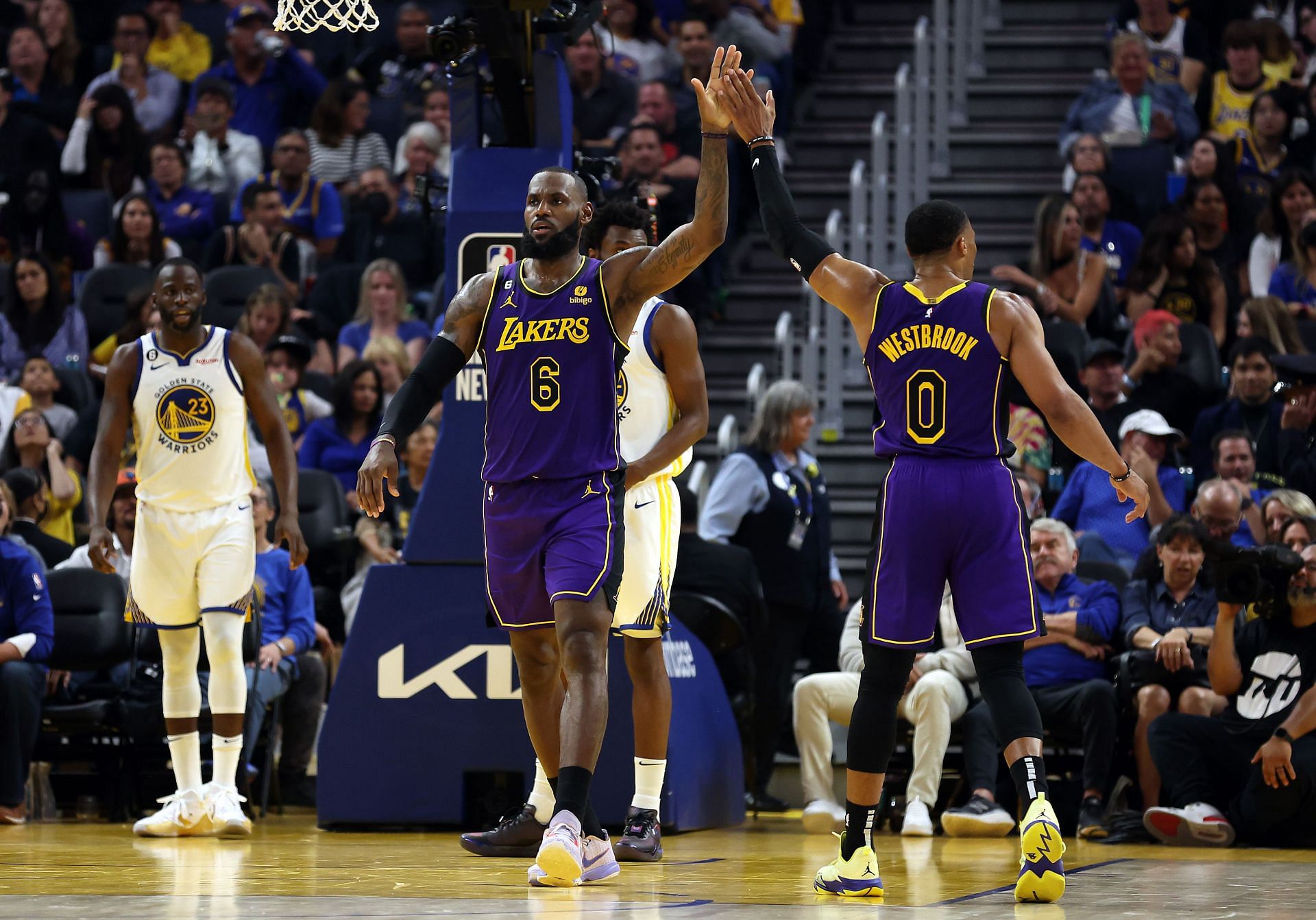 Freeze: Why Lakers' 3-point celebration isn't what you think - Los