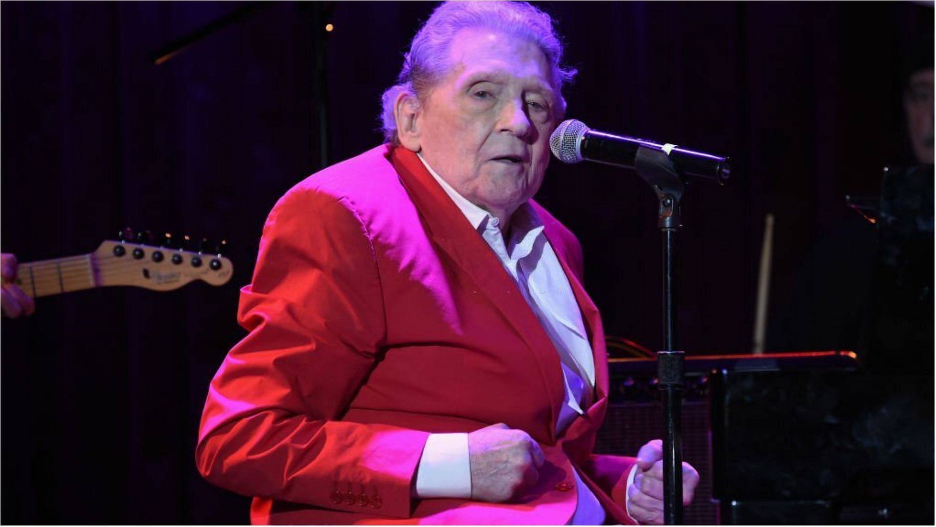 Jerry Lee Lewis died of natural causes at the age of 87 (Image via Gary Gershoff/Getty Images)