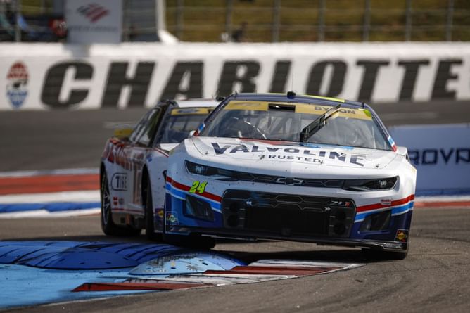 William Byron struggles to 'keep all four tires on the ground' at NASCAR Charlotte Roval race