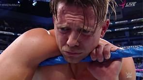 Former WWE Superstar pokes fun at The Miz for dealing with an injury