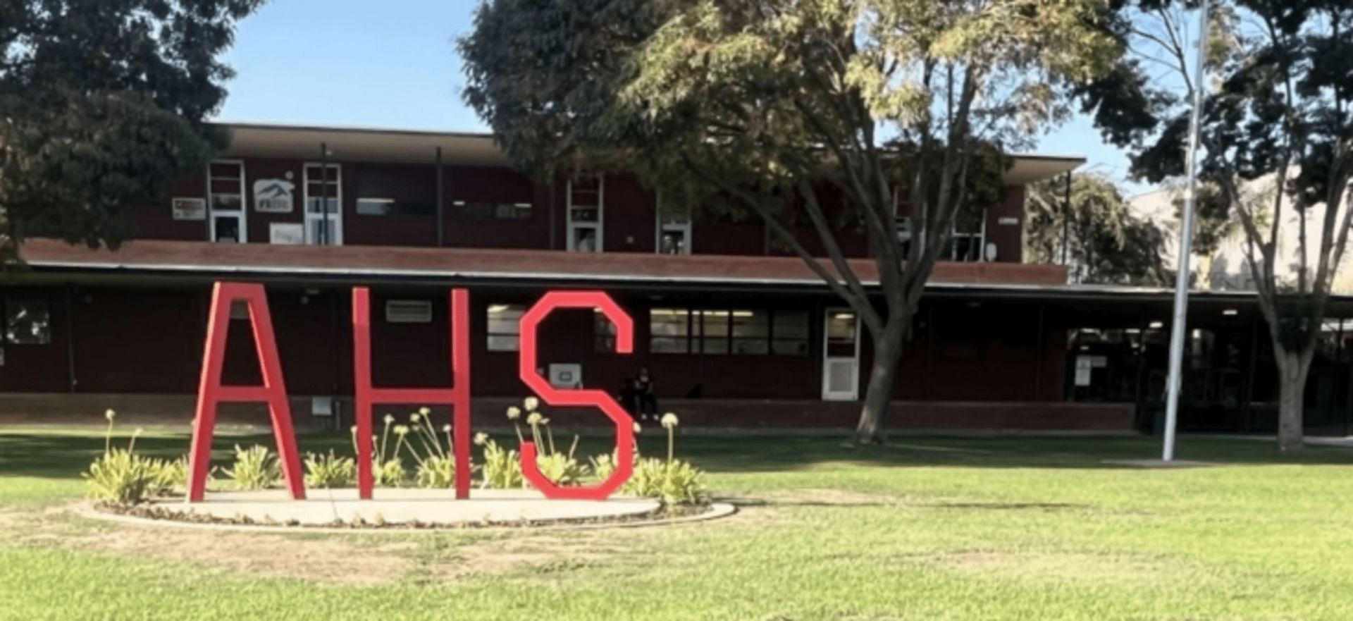 Arvin High School amasses backlash for viral bullying incident (Image via Google Images)