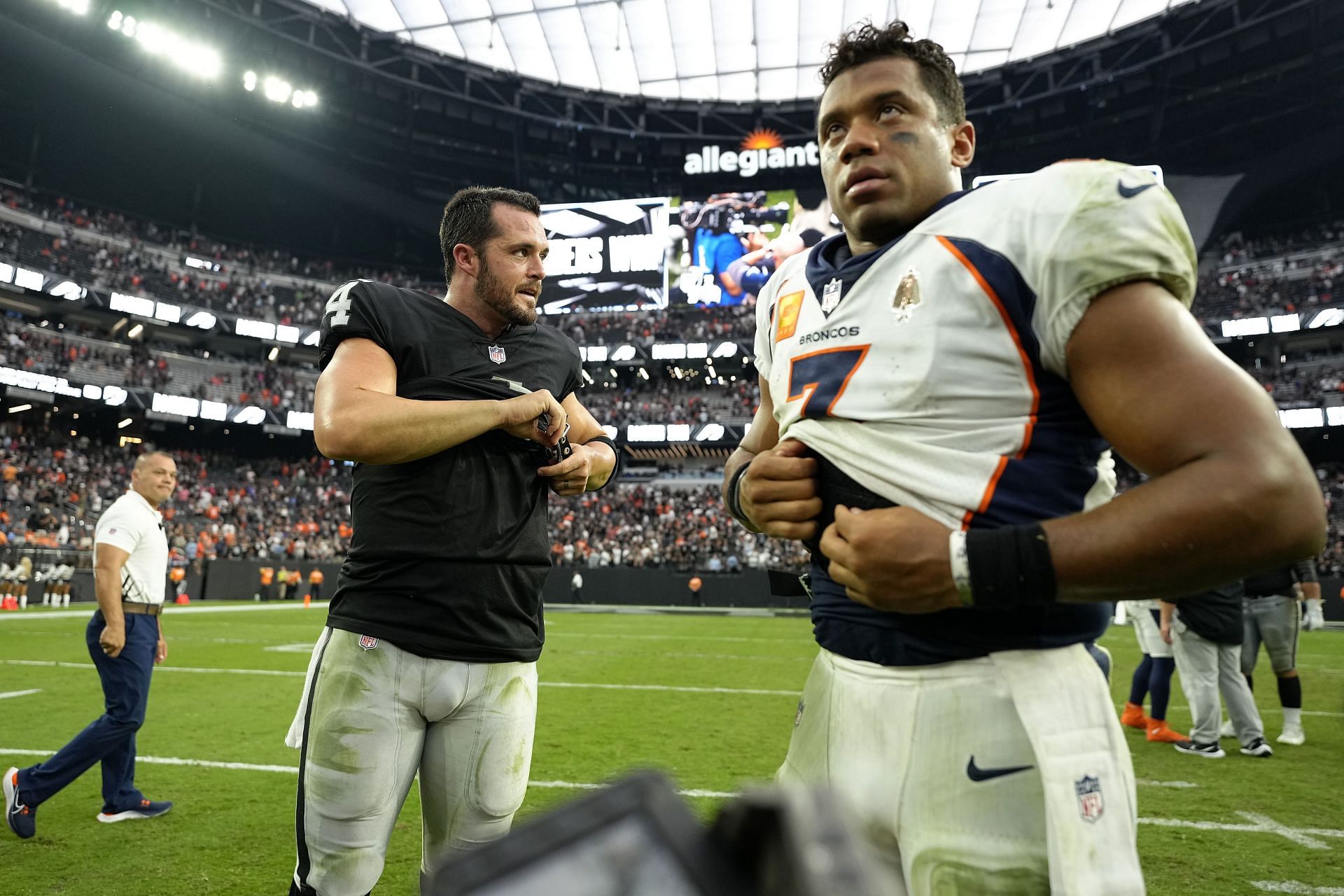 Denver Broncos v Las Vegas Raiders