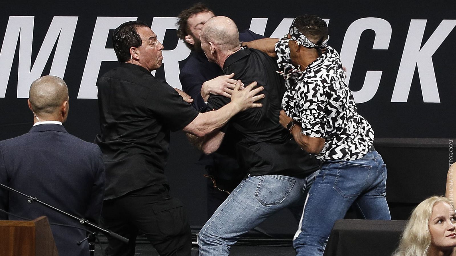 Kevin Lee and Michael Chiesa came to blows in a legendarily bizarre press conference