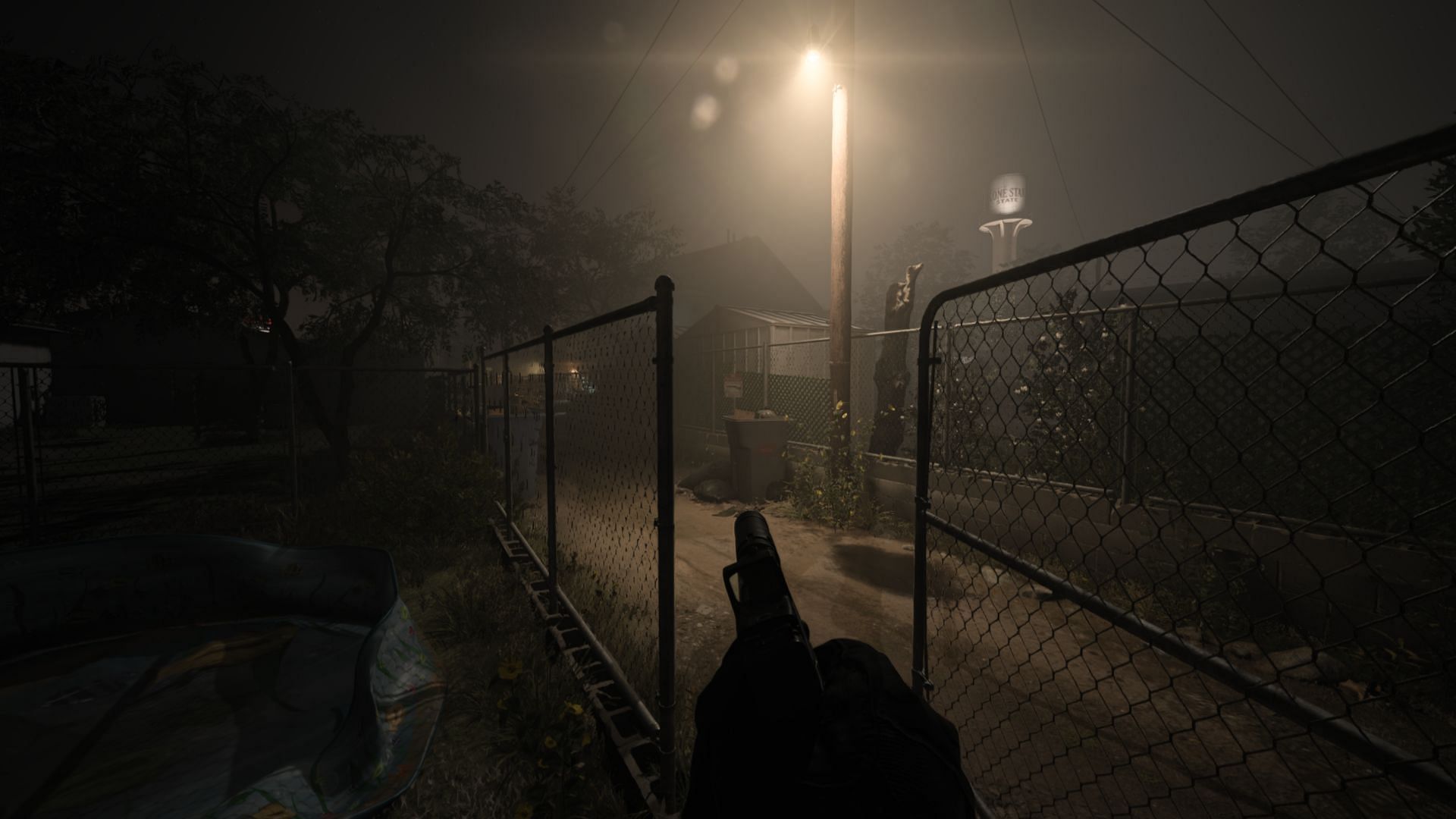 Taking a left in the alleyway (Image via Activision)