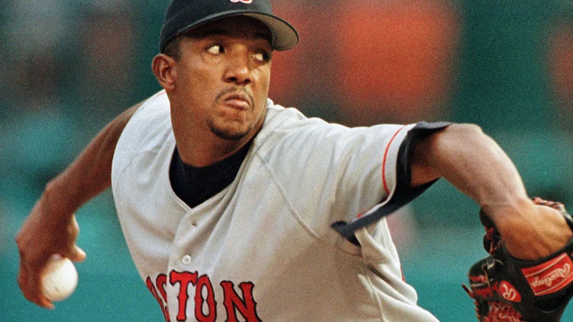 Pedro Martinez warns Red Sox of Bogaerts, Devers free agency