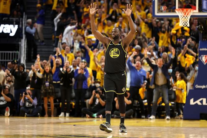 Reports: Golden State Warriors are expected to retain Draymond Green for this season. Max deal is unguaranteed
