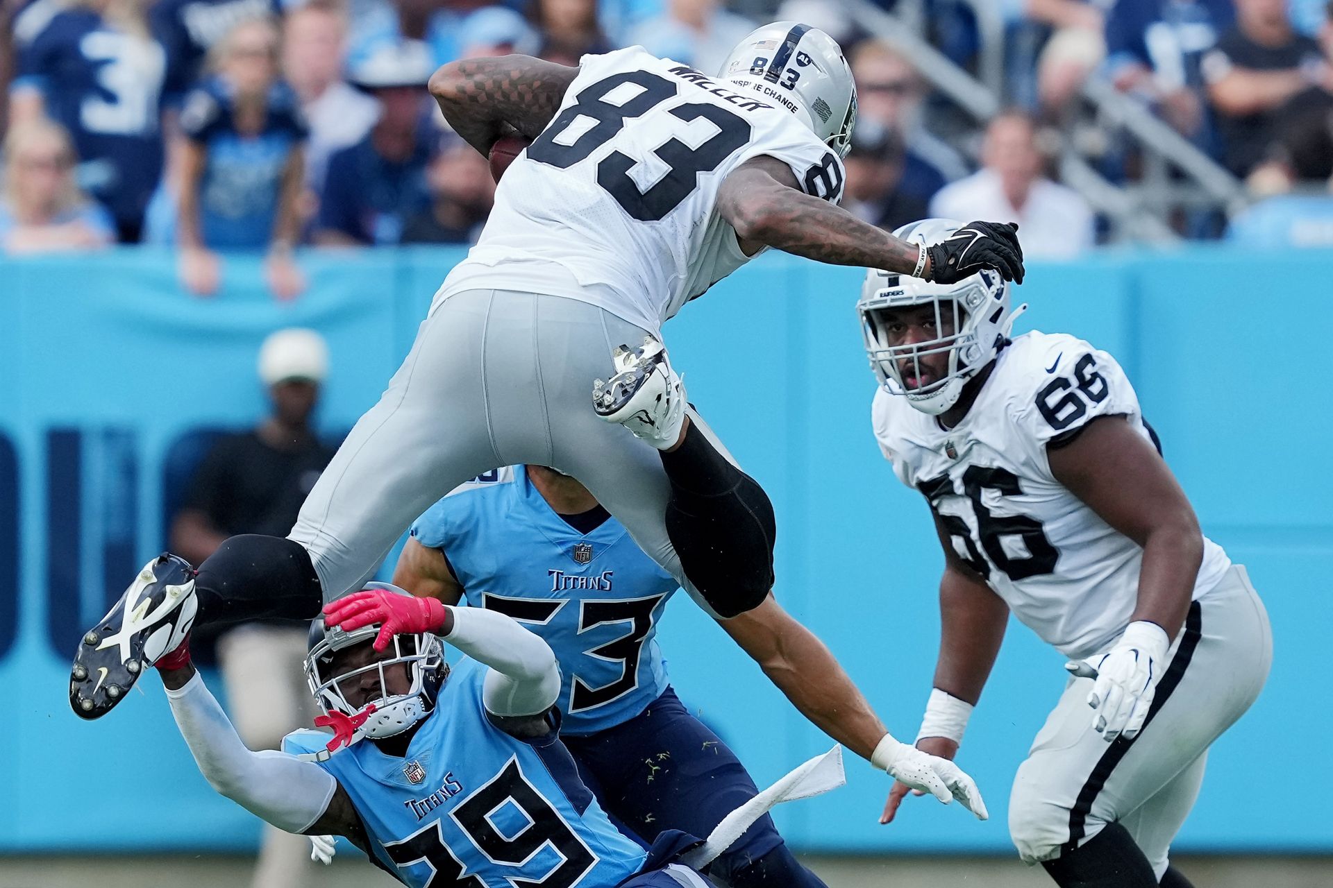 Darren Waller taunting penalty during Raiders game leaves NFL