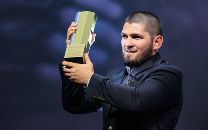 "I think I'm more the senior mentor"- Khabib Nurmagomedov explains why he's far from being a coach to the upcoming Dagestani fighters in his team