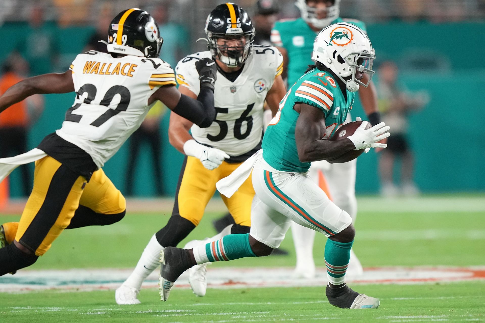 NFL Regular Season - Pittsburgh Steelers v Miami Dolphins