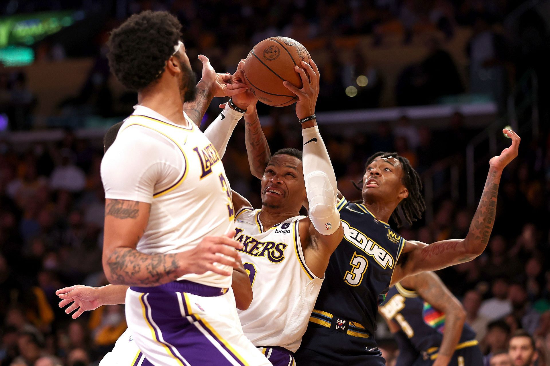 Denver Nuggets v Los Angeles Lakers