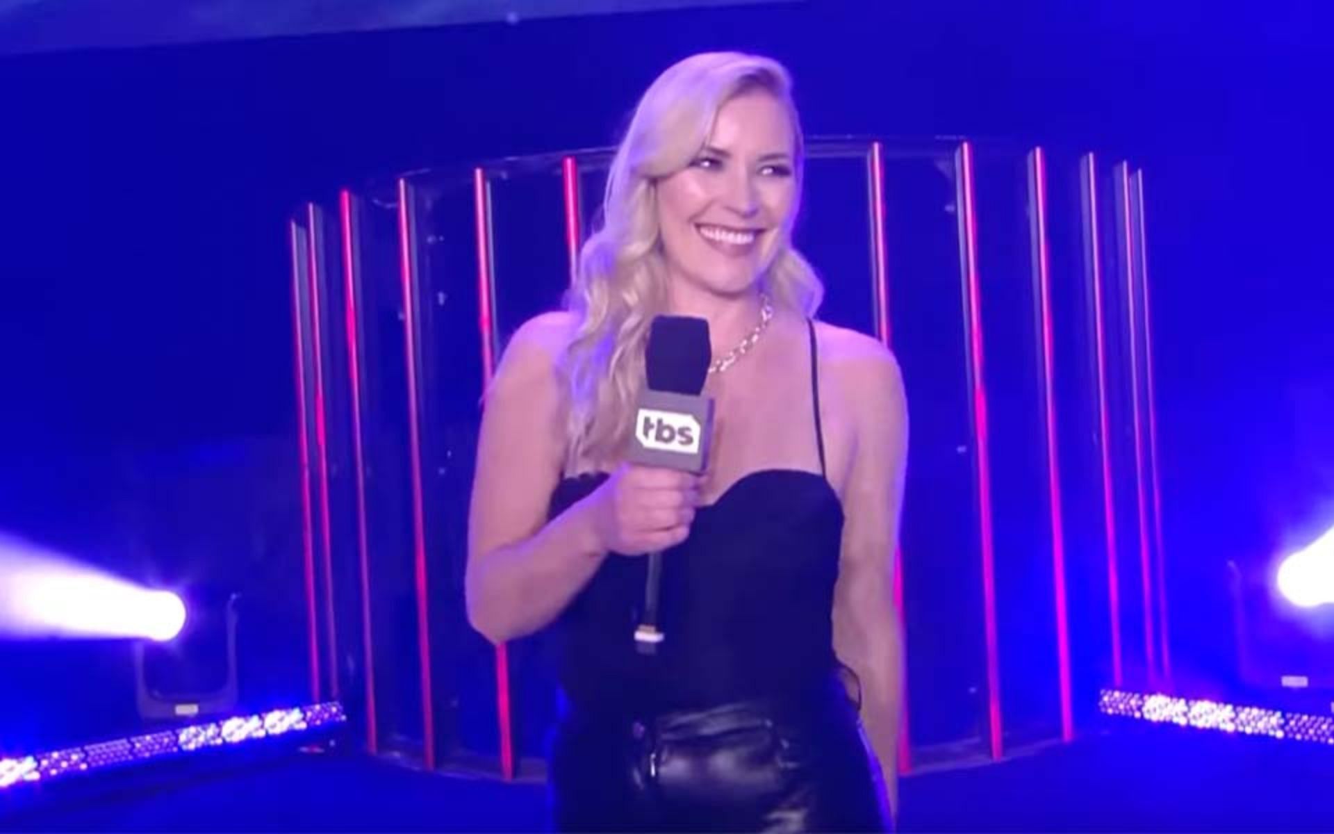 Renee Paquette was greeted with rousing ovation from Toronto crowd last night on AEW Dynamite.