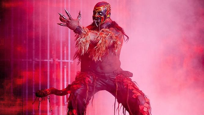 Current WWE female star eats live worms with The Boogeyman
