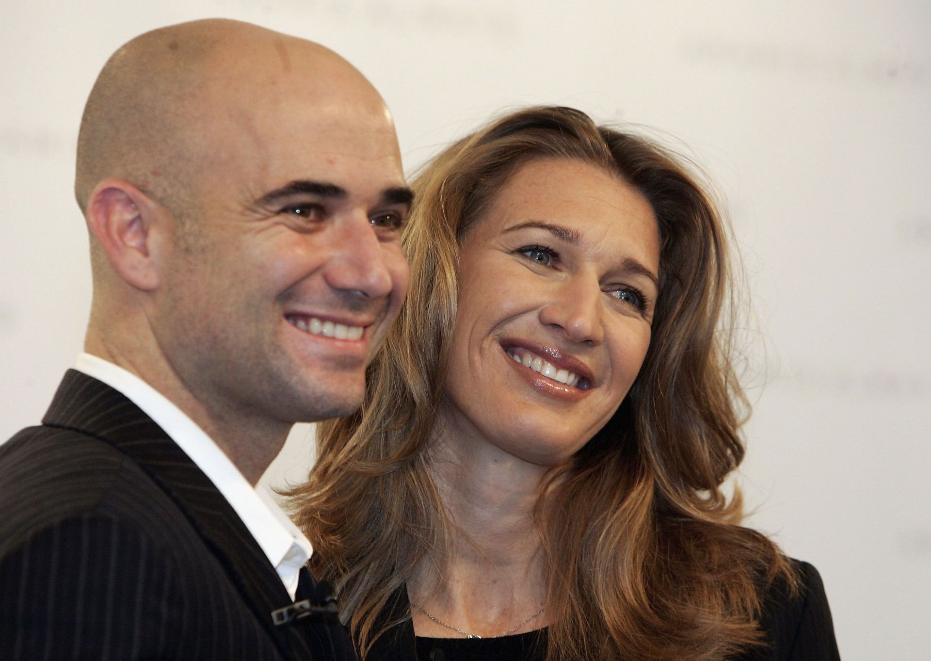 Andre Agassi (L) and Steffi Graf