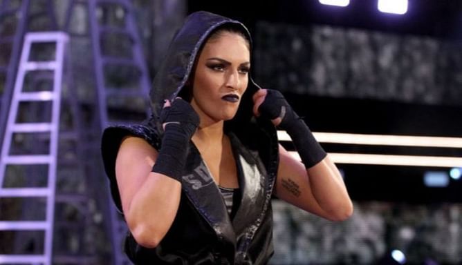 Popular WWE personality wants Sonya Deville to join current champion's faction