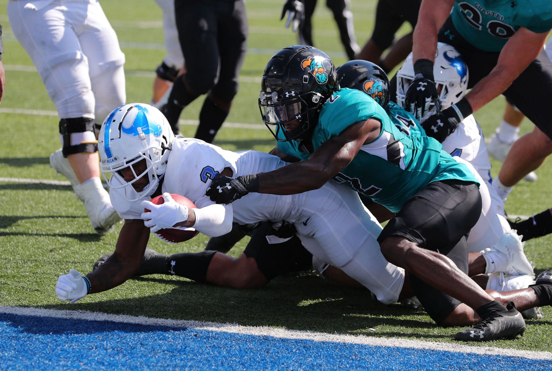 Coastal Carolina v Buffalo