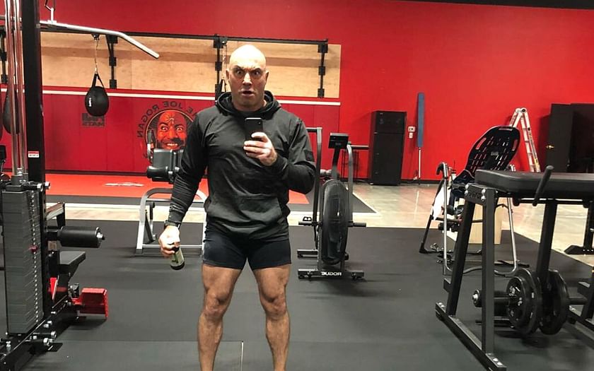 Joe Rogan reveals his current walk-around weight