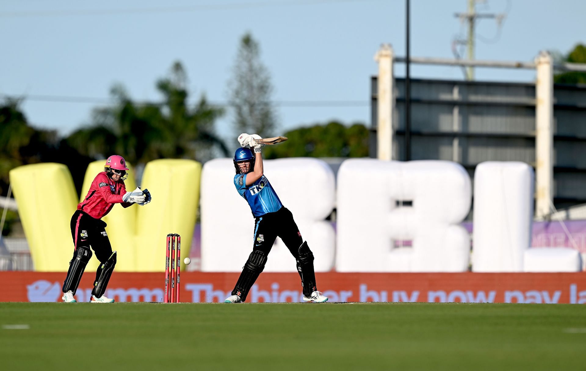 Women S Big Bash League 22 Match 5 Melbourne Renegades Women Vs Adelaide Strikers Women Probable Xis Match Prediction Pitch Report Weather Forecast And Live Streaming Details