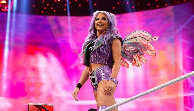 Returning WWE star Candice LeRae says she has "unfinished business" with current champion