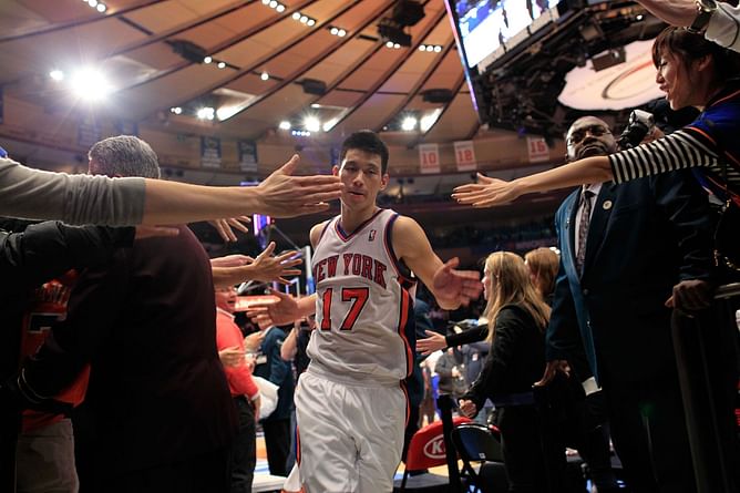 "People hiding in the bushes, girls dropping off panties at my parents' house and waiting for me there" - Jeremy Lin reveals his craziest experience from 'Linsanity' era