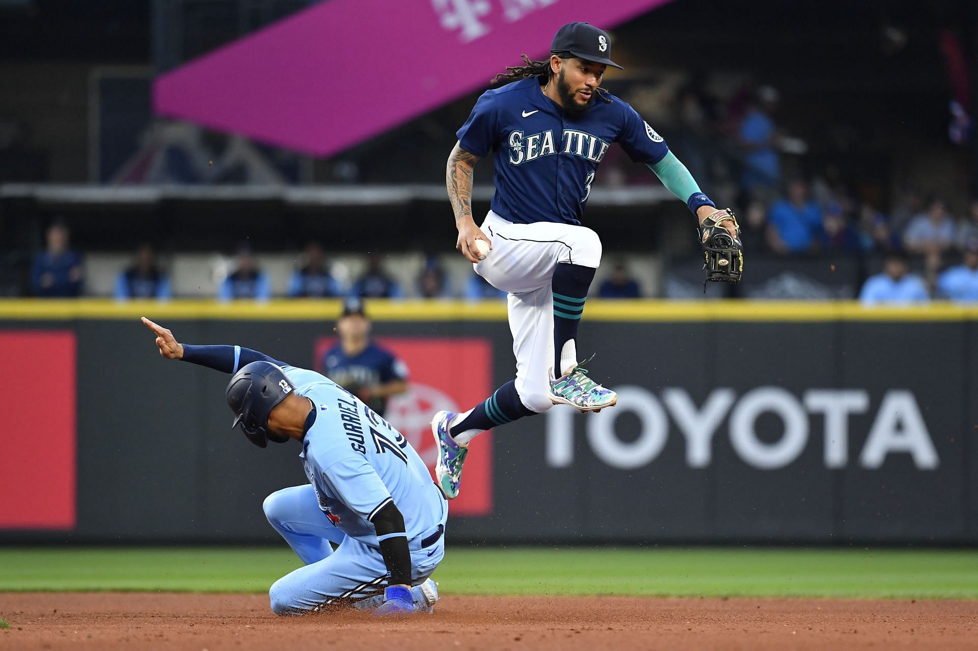 Toronto Blue Jays v Seattle Mariners