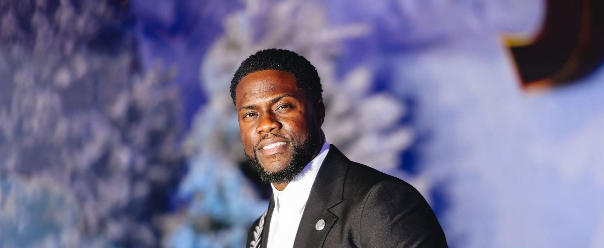 Kevin Hart grew up with his brother Robert in a single-parent household (Image via Getty Images)