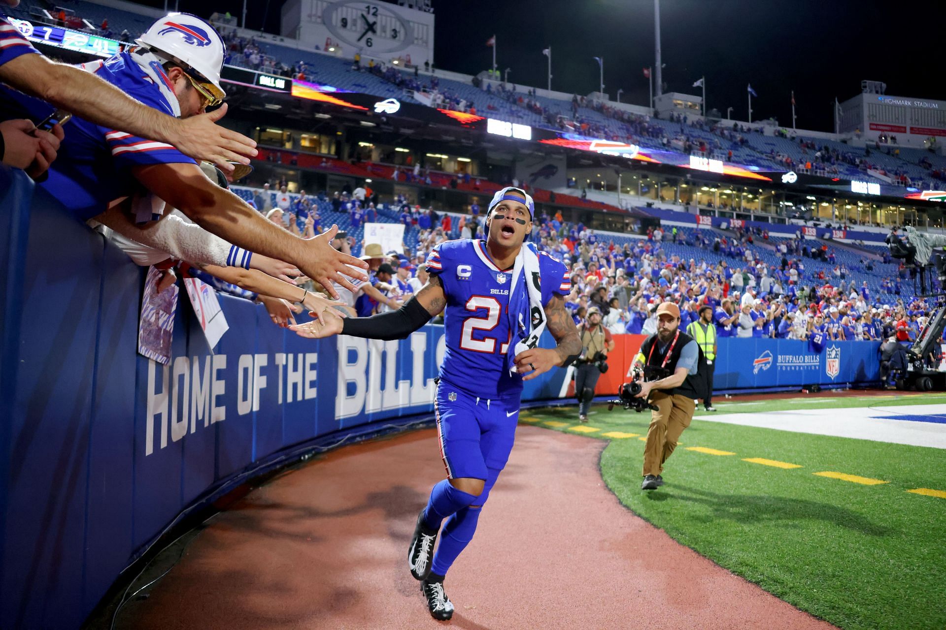 Bills' Jordan Poyer makes 15-hour trek for Week 6 game vs Chiefs