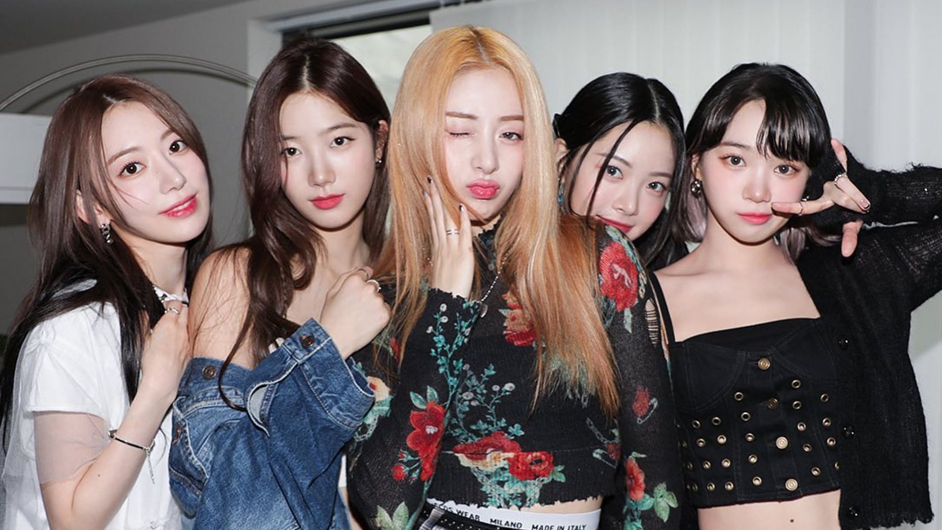 LE SSERAFIM makes a historical achievement by being the fastest fourth-generation K-pop group to surpass one million sales (Image via Instagram/le_sserafim)