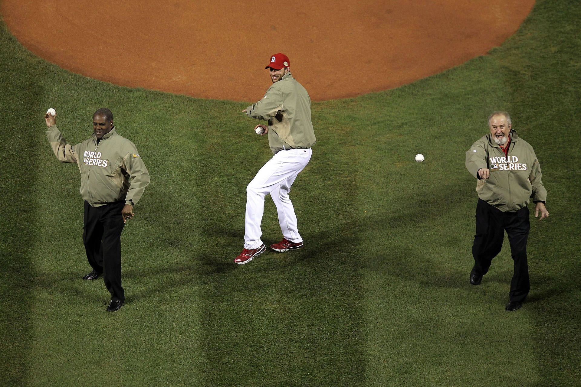 Texas Rangers v St Louis Cardinals - Game 1