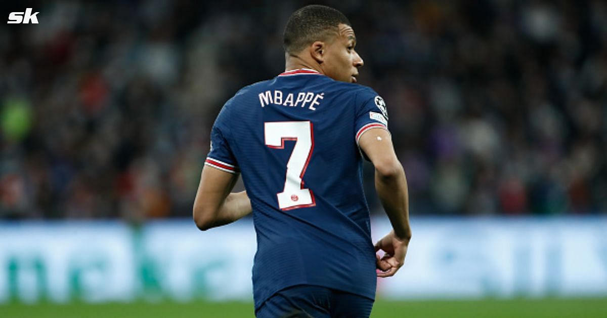PSG trying to appease Kylian Mbappe with tactical switch.