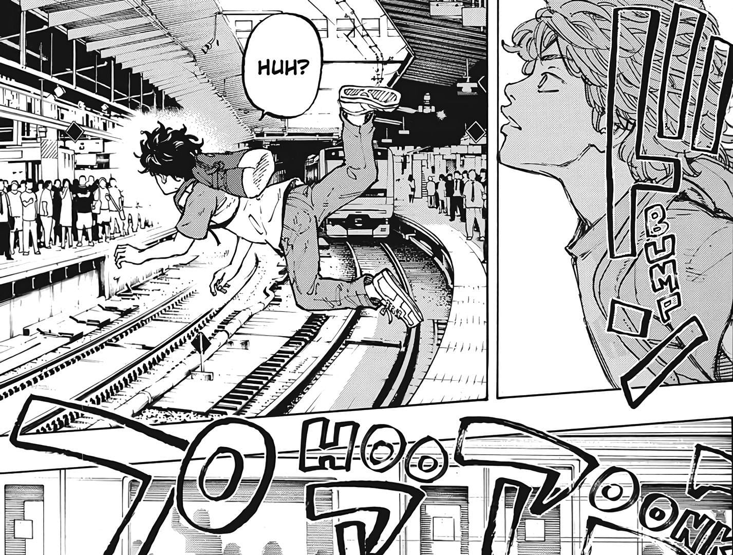 Takemichi being pushed in Tokyo Revengers chapter 1 (Image via Ken Wakui, Kodansha)