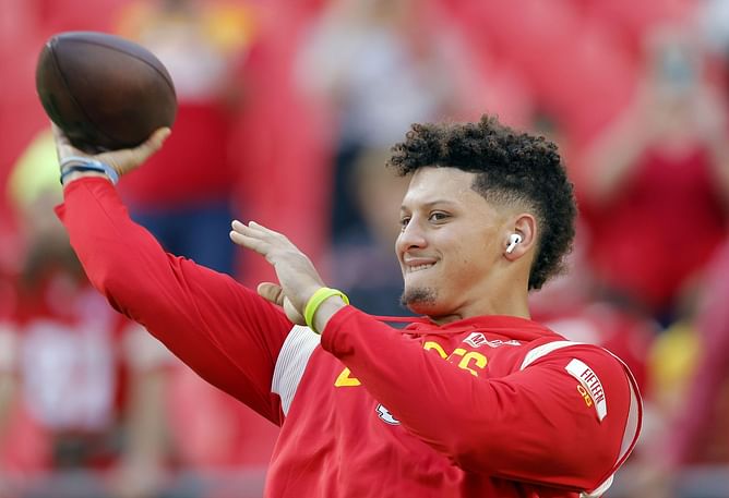 Jordan Palmer claims Patrick Mahomes is going from Allen Iverson to Steve Nash after Chiefs superstar’s heroics in Raiders thriller