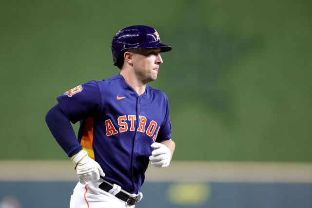 Astros Fans React: Correa'S Triumphant Return, Bregman'S Recognition, And The Controversial Home Run! - g5gfrf5