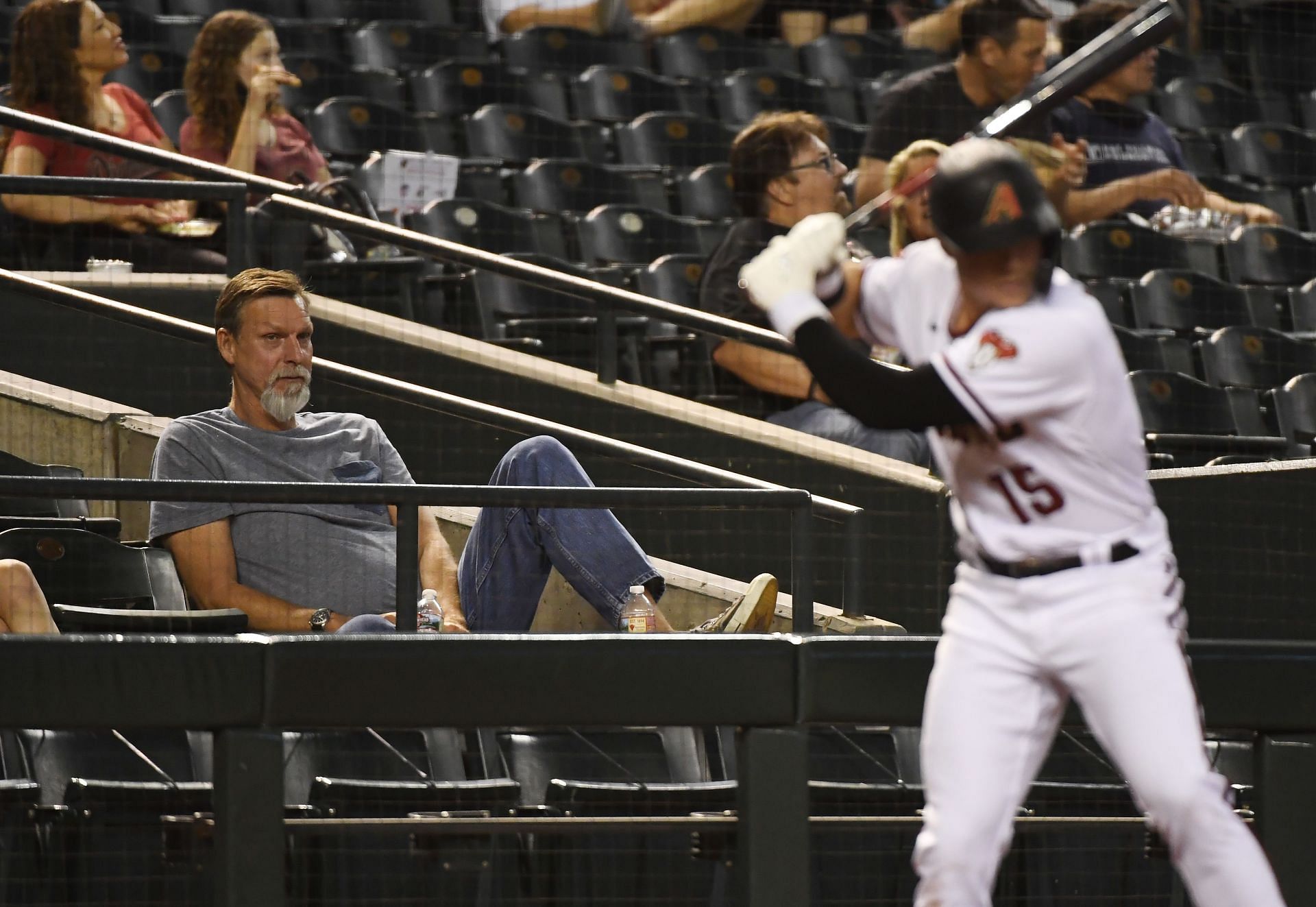 Baseball: Randy Johnson finds fascination after baseball, Sports