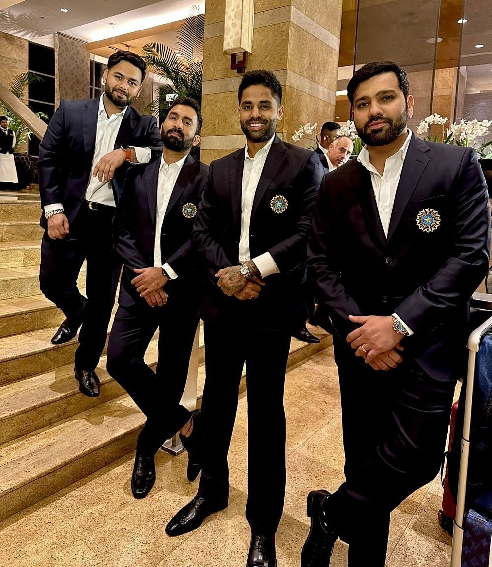 [In Pictures] Team India members head to Australia for T20 World Cup 2022