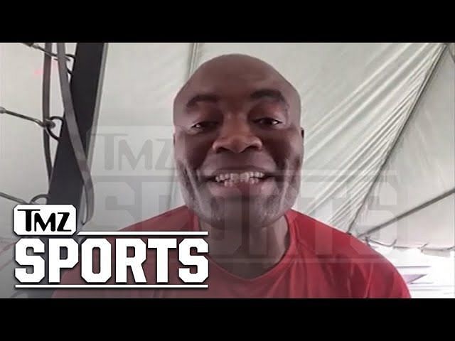 What is Anderson Silva's boxing record?