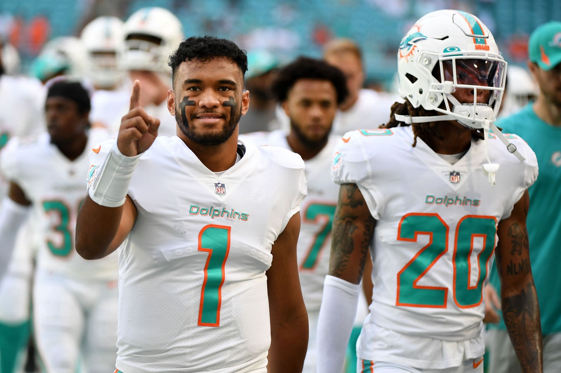 Tua Tagovailoa and the Miami Dolphins Are Finding a New Way Forward - The  Ringer