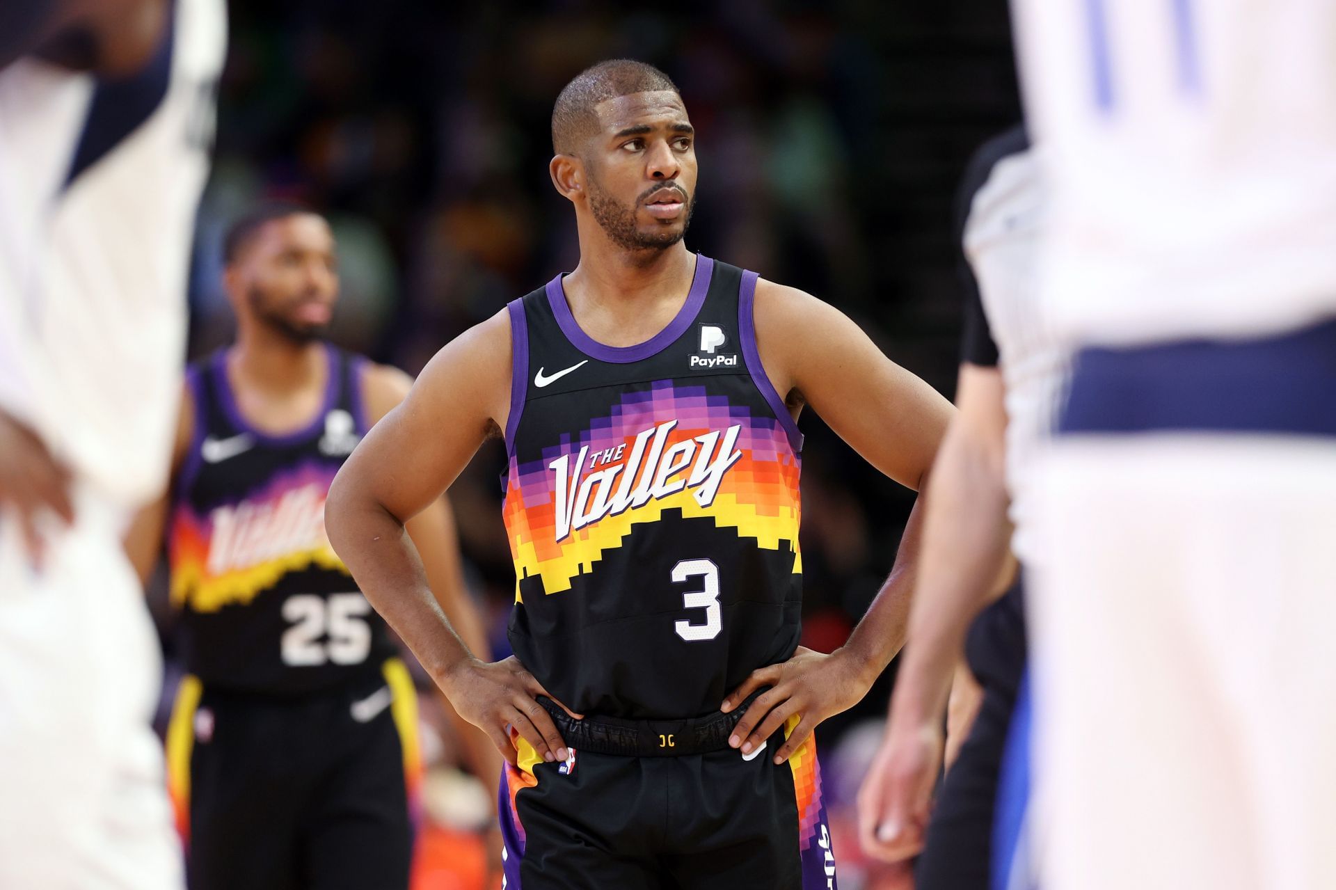 Phoenix Suns guard Chris Paul