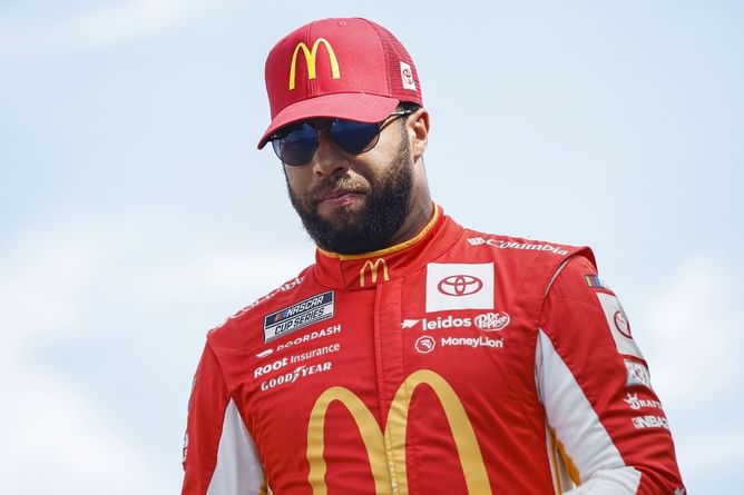 "Can’t spell Wallace without W" - Fans have mixed reactions to Bubba Wallace Jr.'s apology over Kyle Larson incident