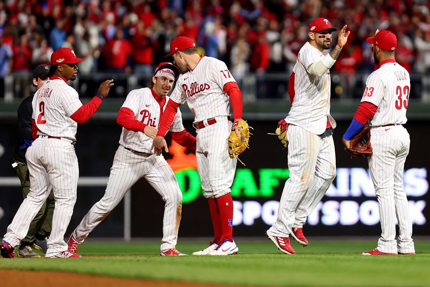 Phillies had a late come back and won🥳❤️ #fightinphillies #philliesba, phillies
