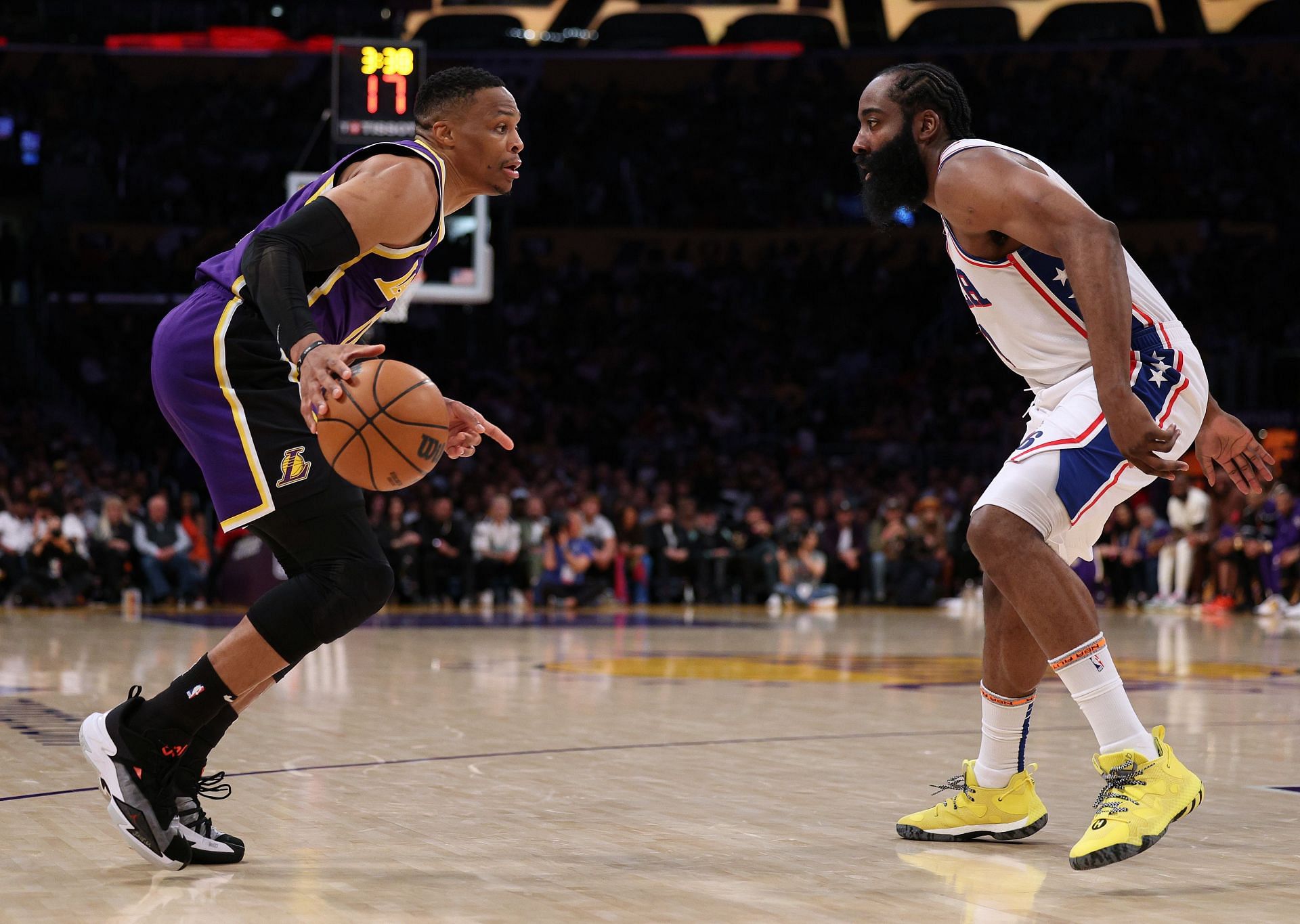 Philadelphia 76ers v Los Angeles Lakers