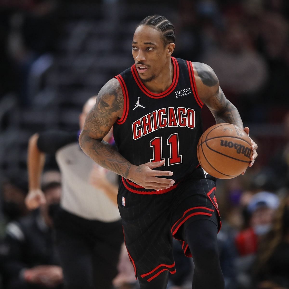 DeMar DeRozan leads the Chicago Bulls in a tilt against the Indiana Pacers