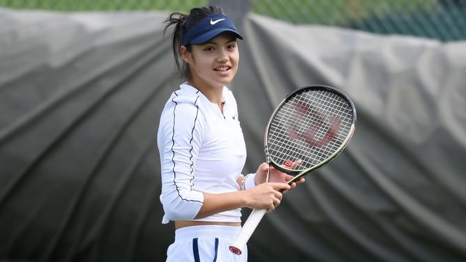 Emma Raducanu pays visit to badminton club where her sports journey began