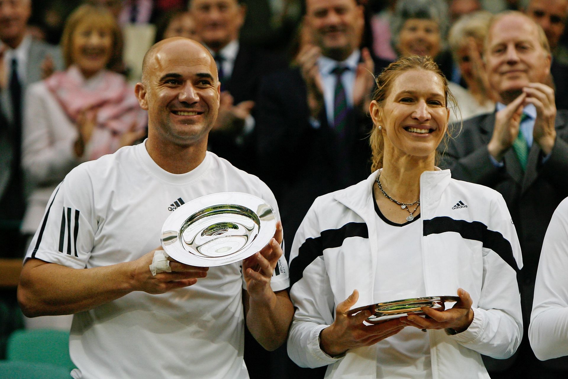 Andre Agassi (L) and Steffi Graf