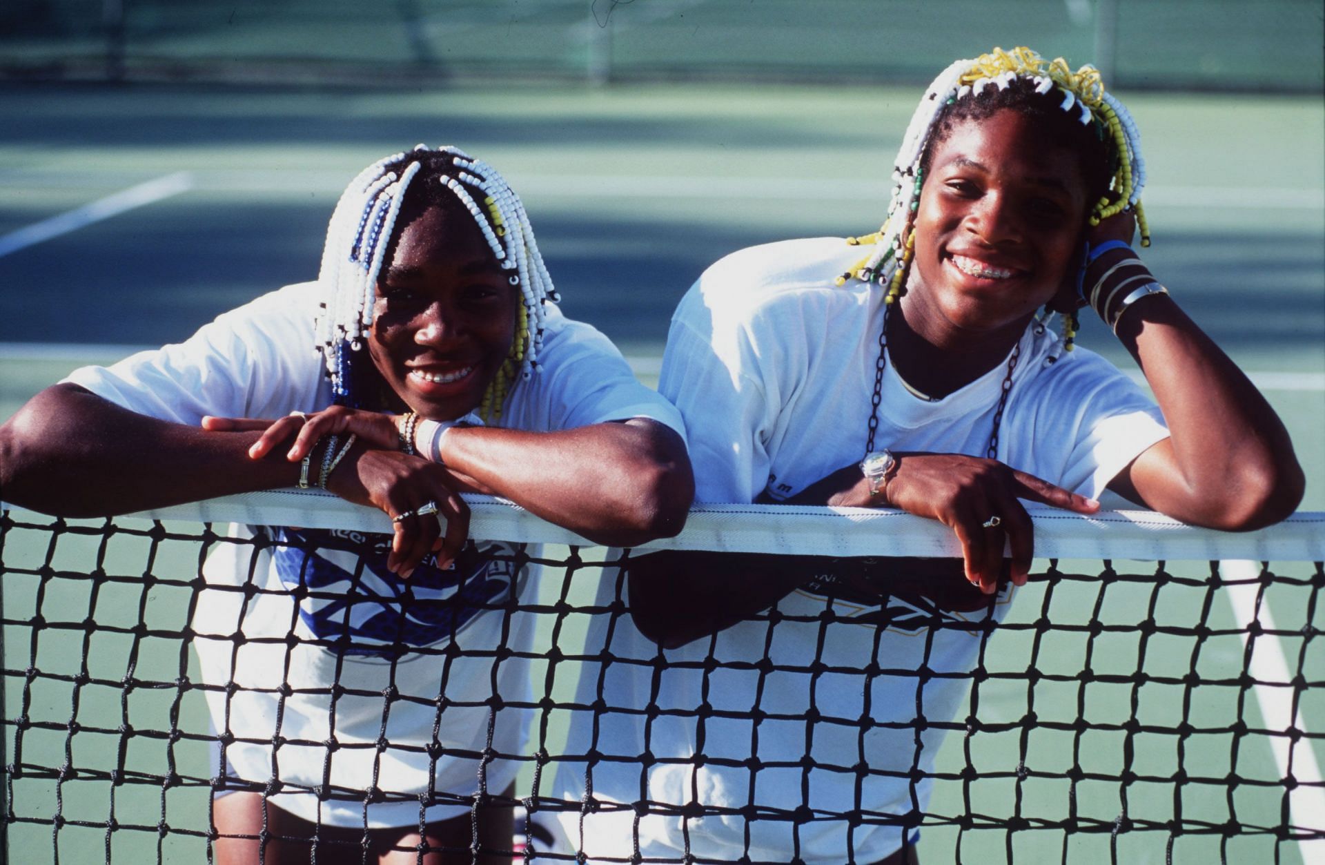 Venus Williams (L) and Serena Williams pictured in 1998.