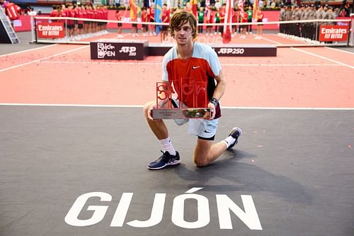 Andrey Rublev at the 2022 Gijon Open.