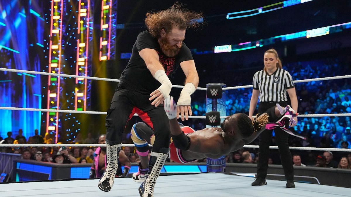Sami Zayn rolled over Kofi Kingston for the win on WWE SmackDown