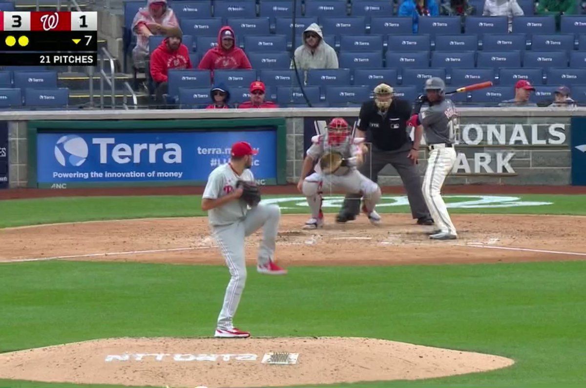 PHILADELPHIA, PA - JUNE 04: Washington Nationals center fielder Victor  Robles (16) makes a running catch during the Major League Baseball game  between the Philadelphia Phillies and the Washington Nationals at Citizens