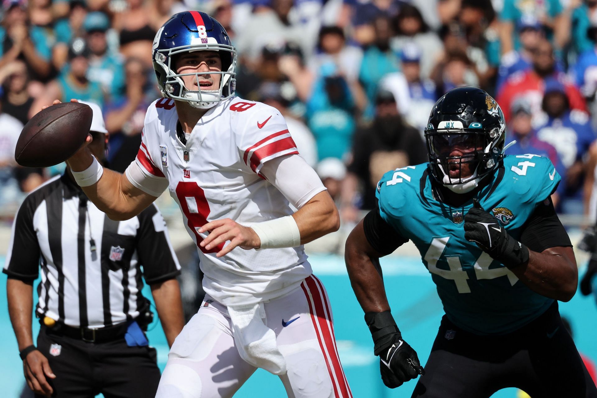 Daniel Jones Ripped by Giants Fans for Regressing at QB in Loss to Jared  Goff, Lions, News, Scores, Highlights, Stats, and Rumors