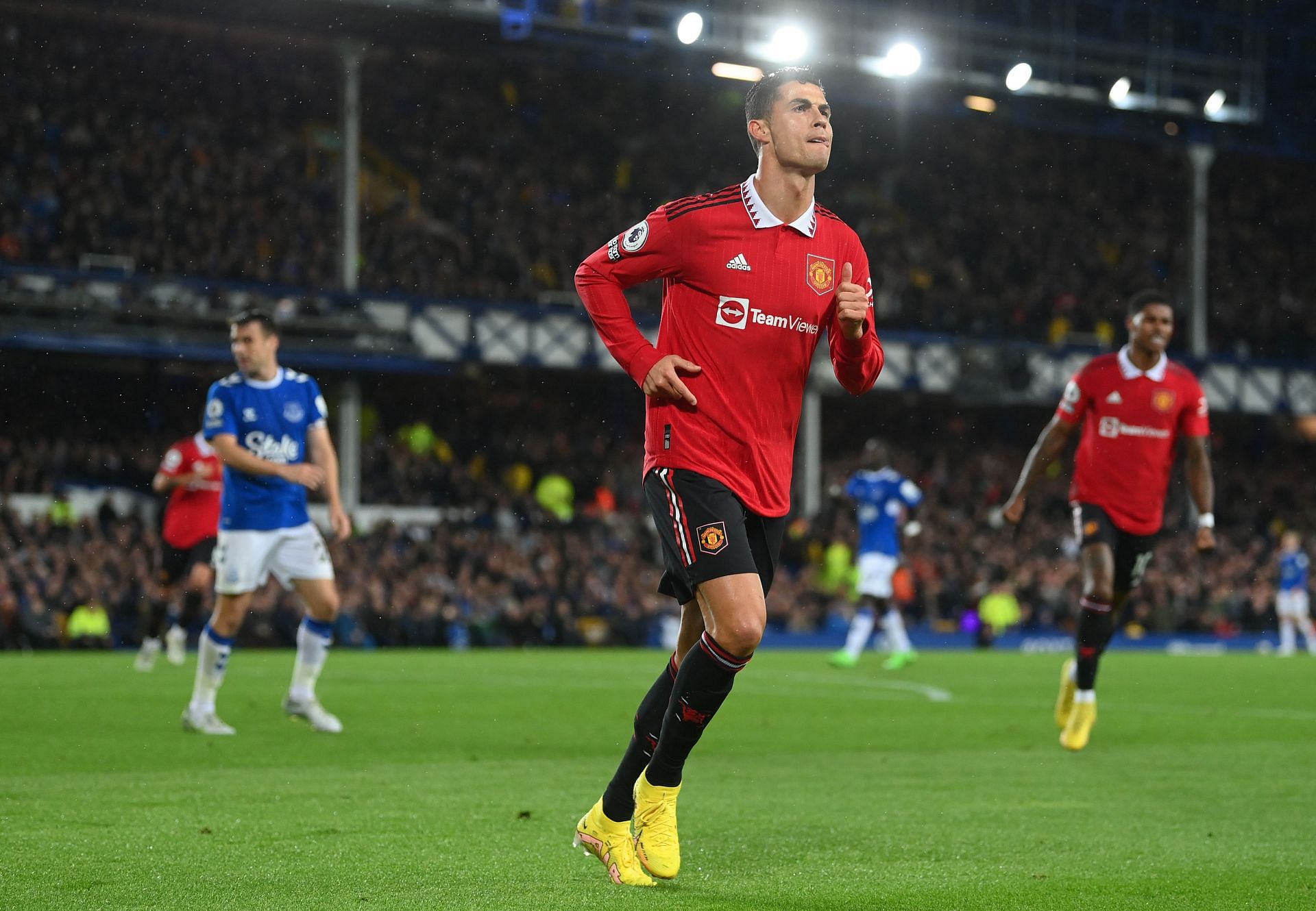 Everton 1-2 Manchester United: Red Devils' Player Ratings as Cristiano...