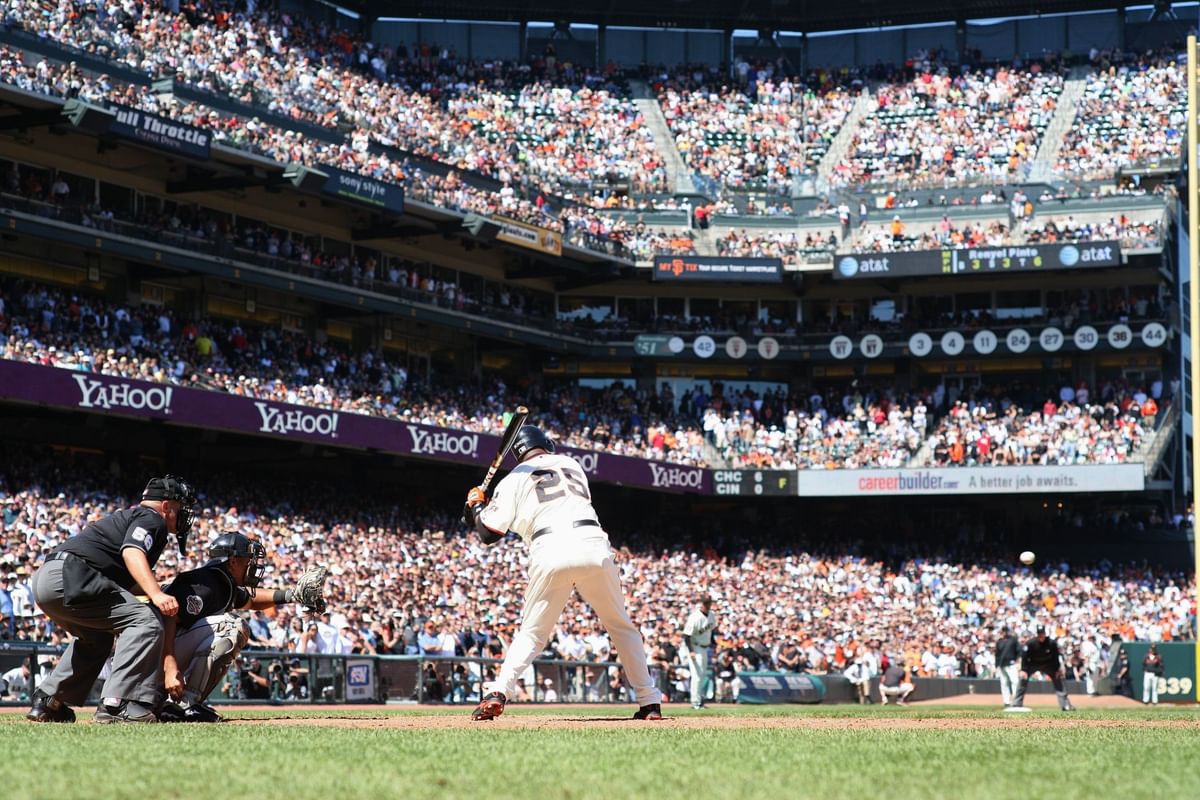 MLB Records Who holds the MLB singleseason home run record?